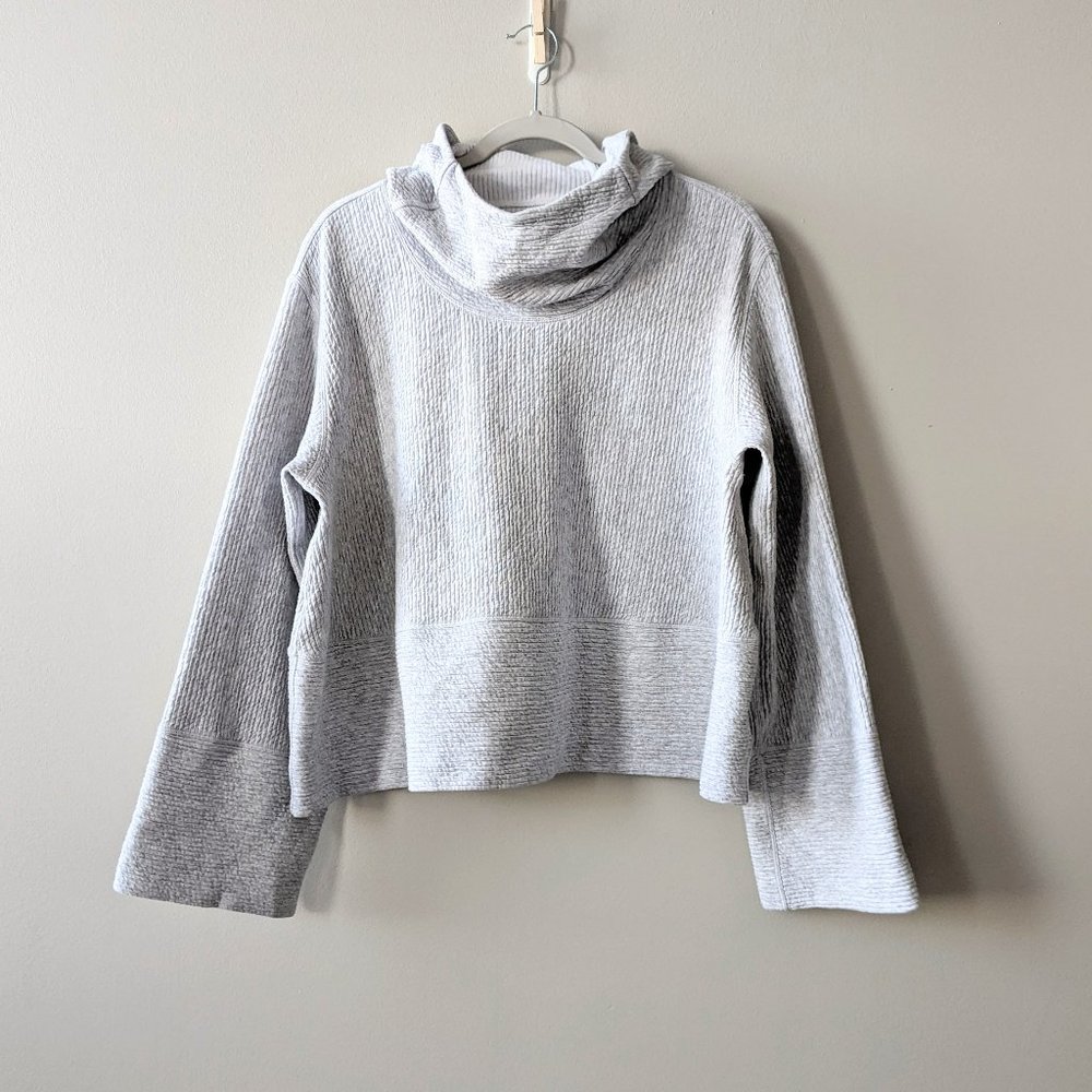 Lululemon Retreat Yourself Hoodie - Picture 4 of 10